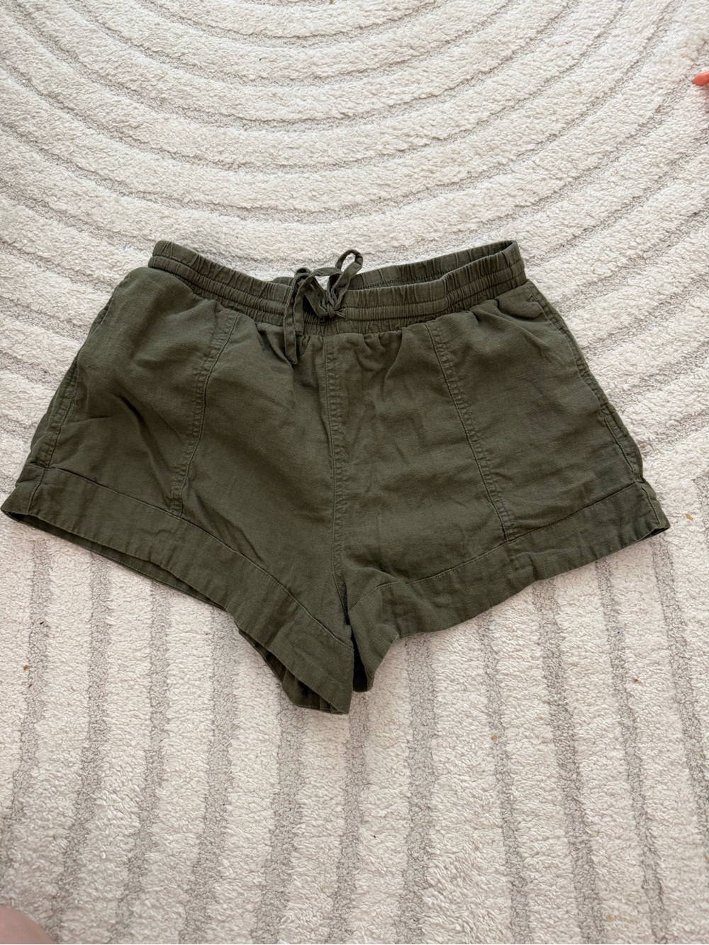 Universal Thread Olive Green High-Waist Drawstring Shorts